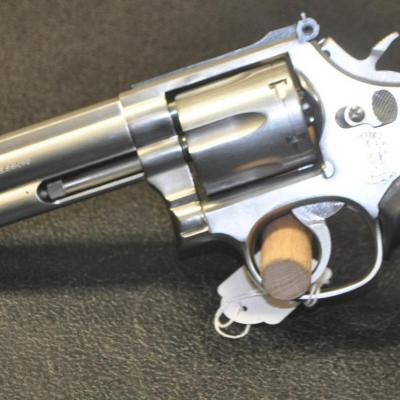 S&W 686-3  6