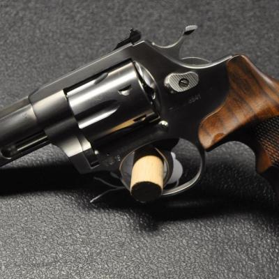 Revolver Alfa Proj 357Mg -- 4