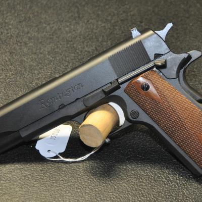 Remington 1911 R1